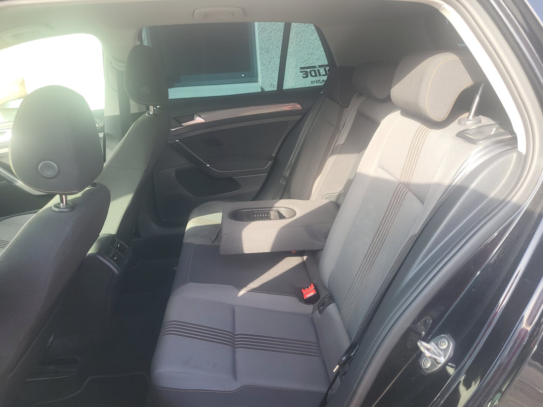 Volkswagen Golf — 13