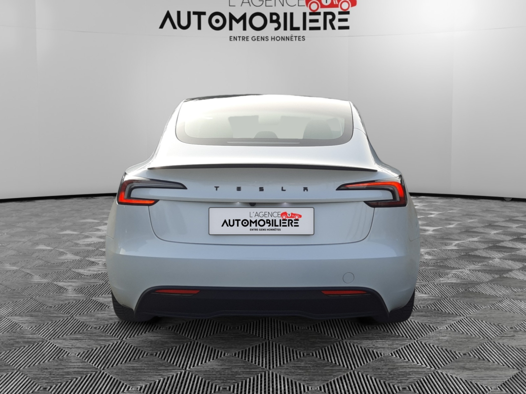 Tesla Model 3 — 6