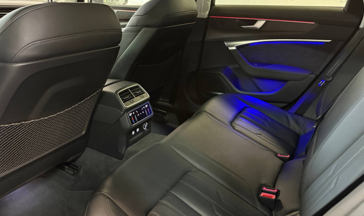 Audi A6 — 14