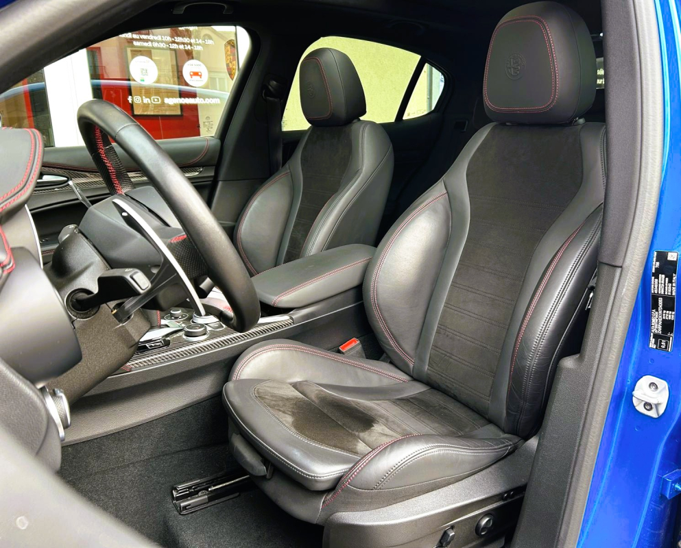 Alfa Romeo STELVIO — 10