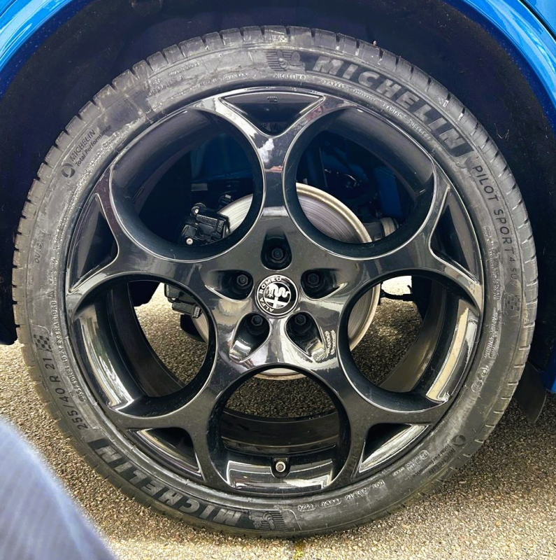 Alfa Romeo STELVIO — 30
