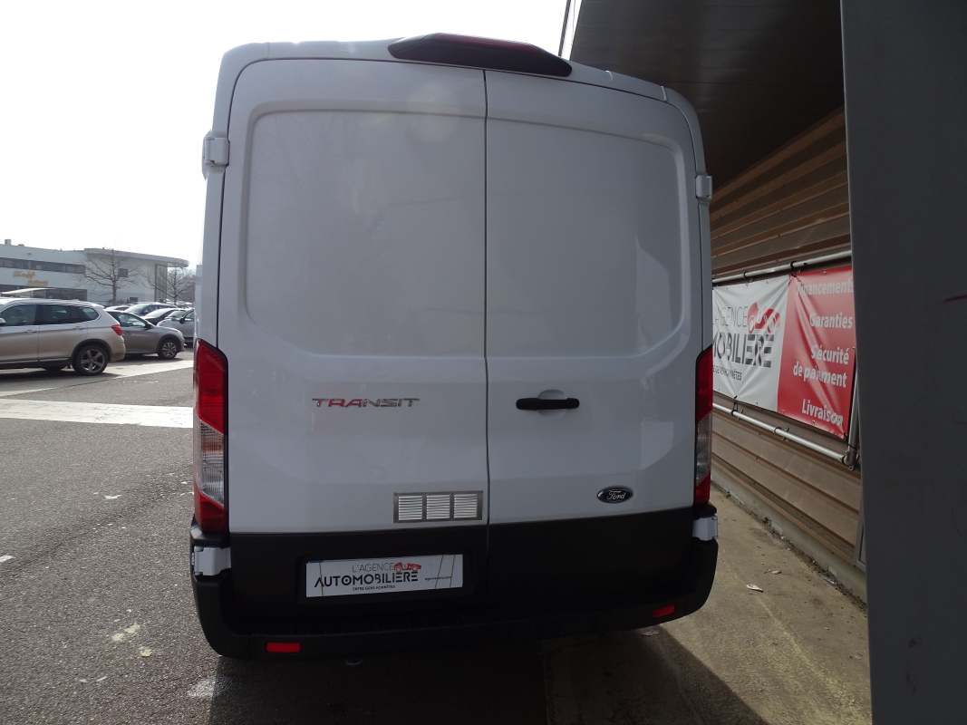 Ford Transit — 6