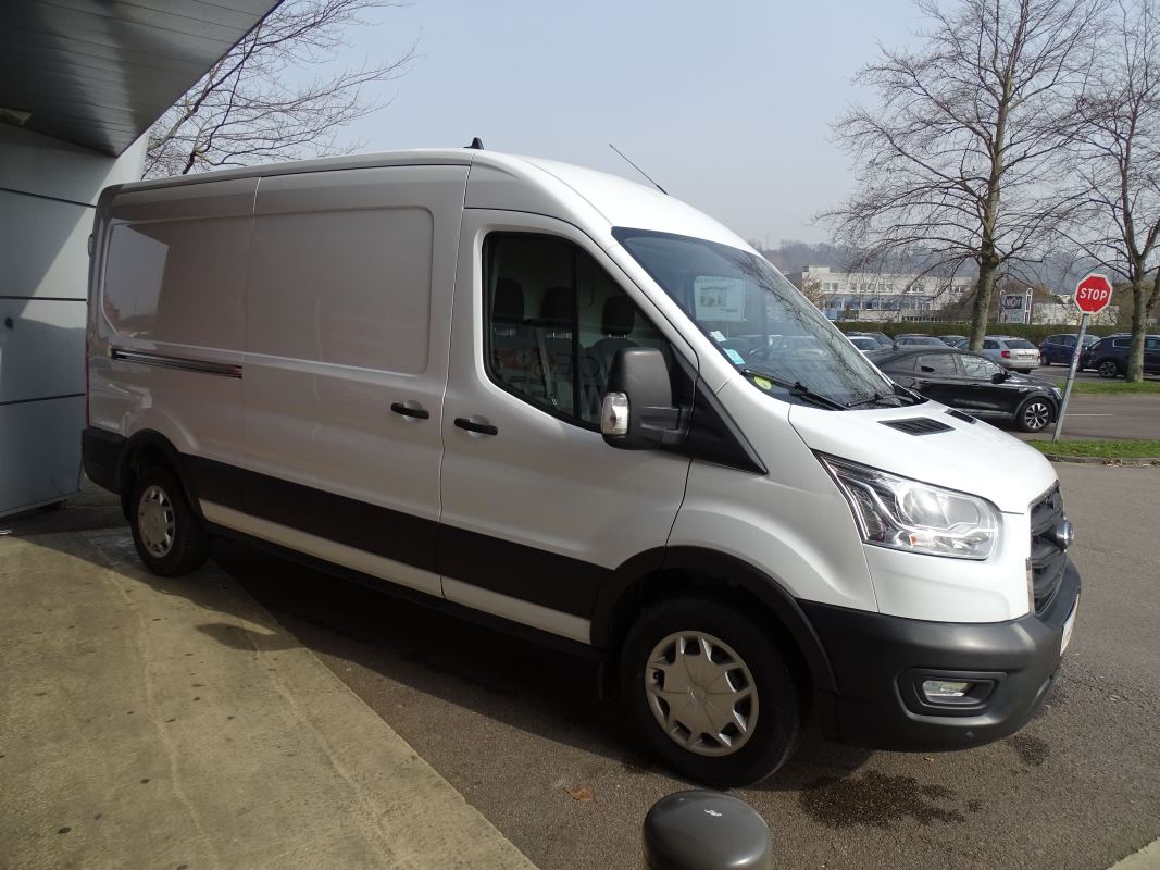 Ford Transit — 5