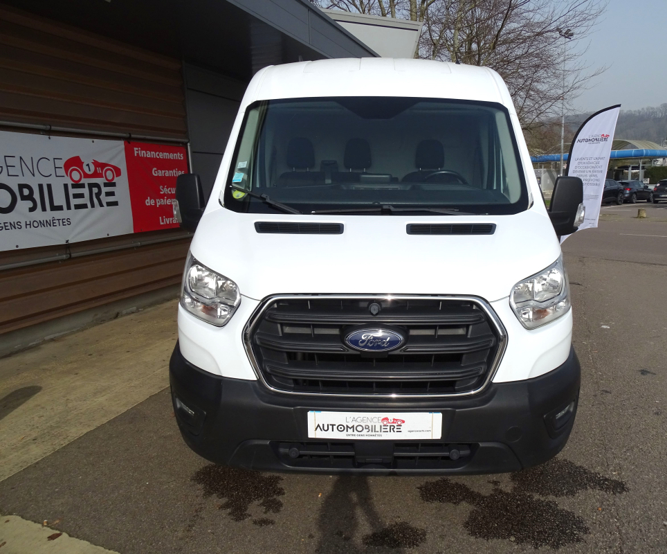 Ford Transit — 3