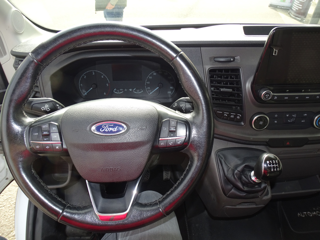 Ford Transit — 14