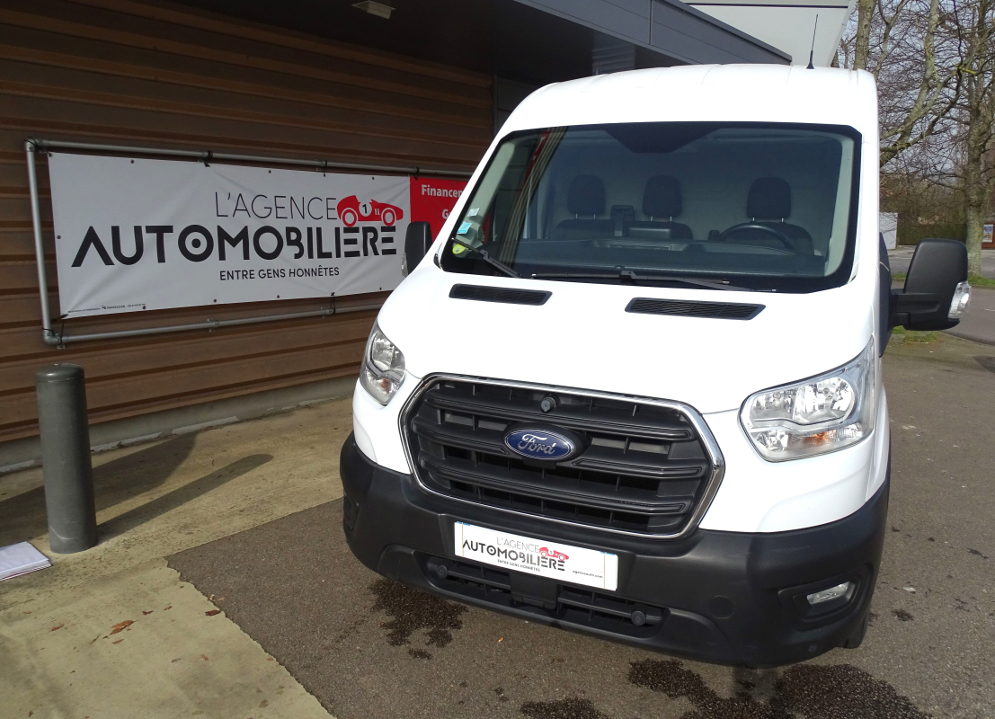 Ford Transit — 21