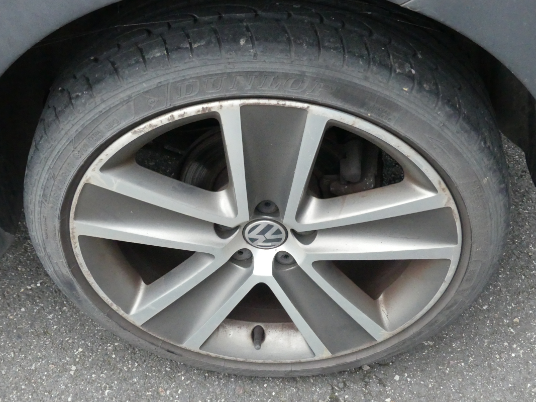 Volkswagen Polo — 28