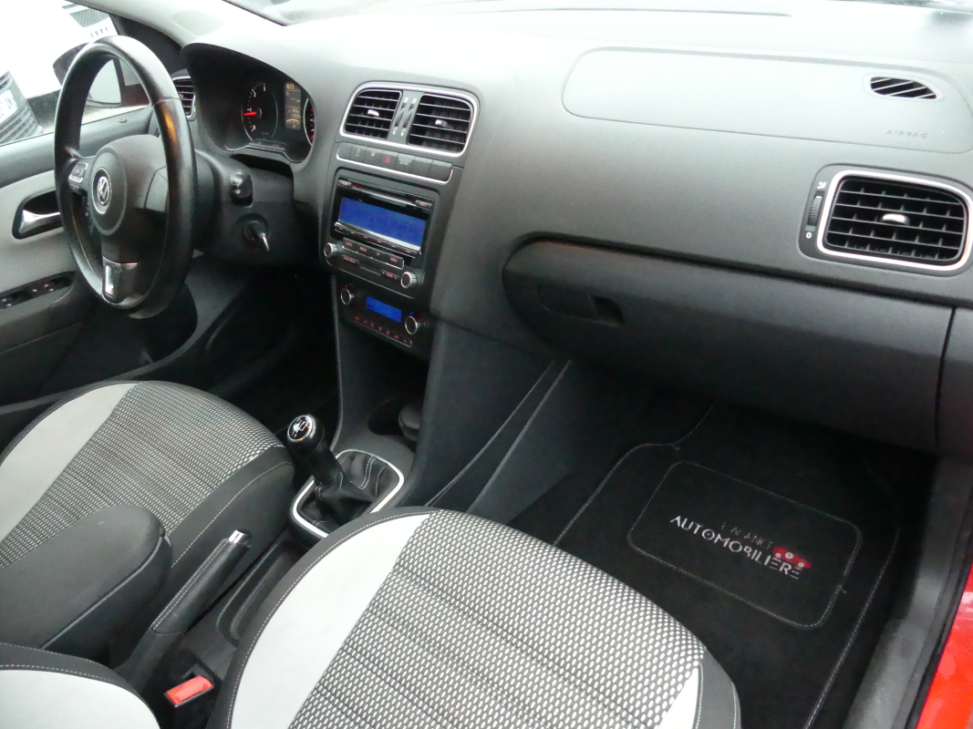 Volkswagen Polo — 14