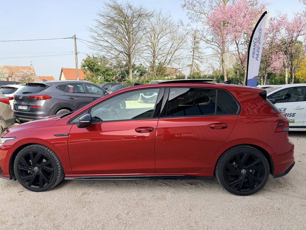 Volkswagen Golf — 4