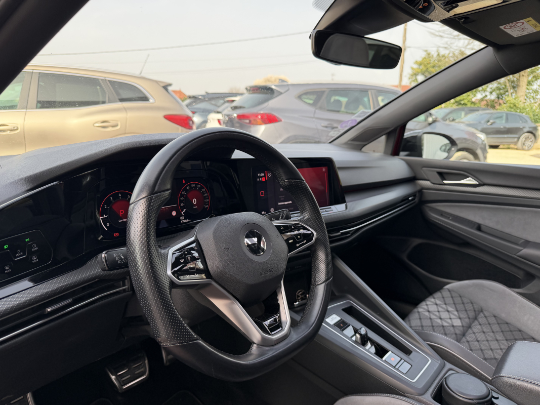Volkswagen Golf — 11