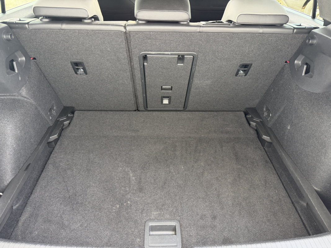 Volkswagen Golf — 10