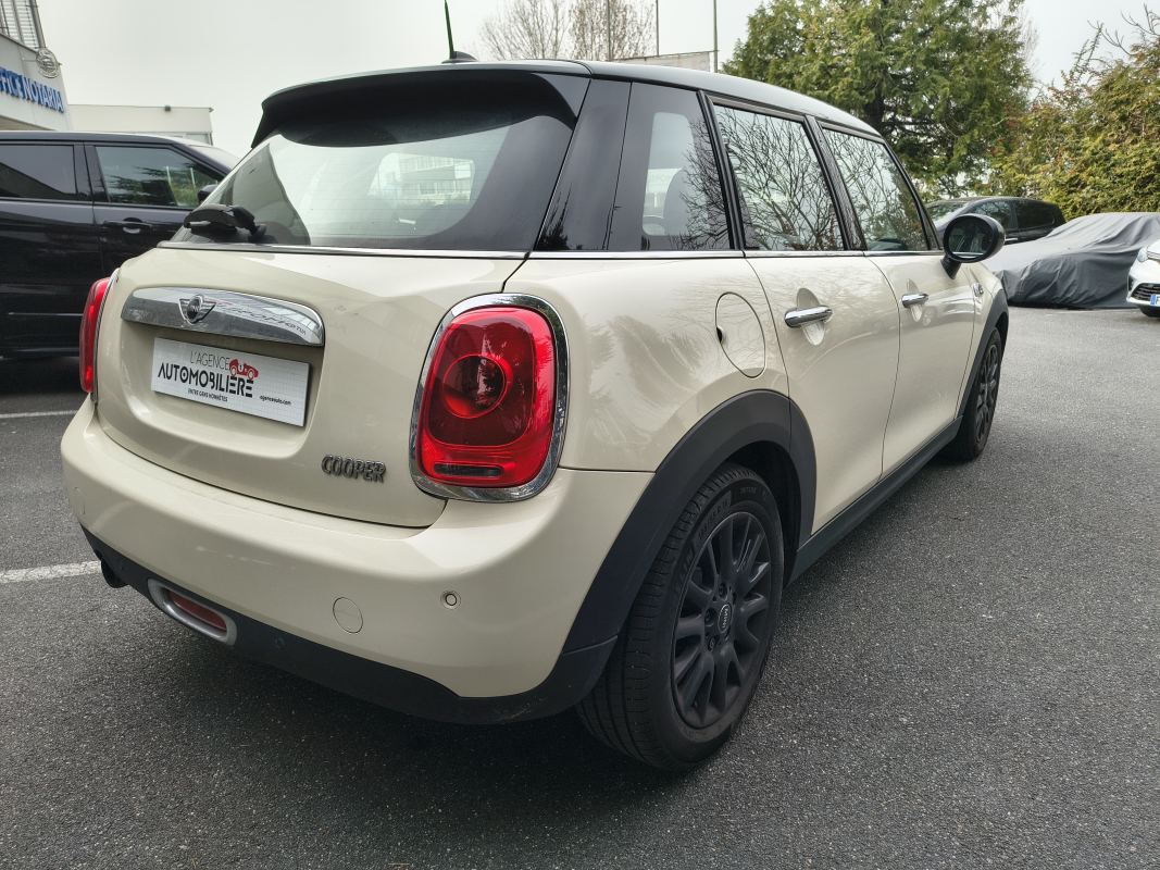 Mini Cooper — 7