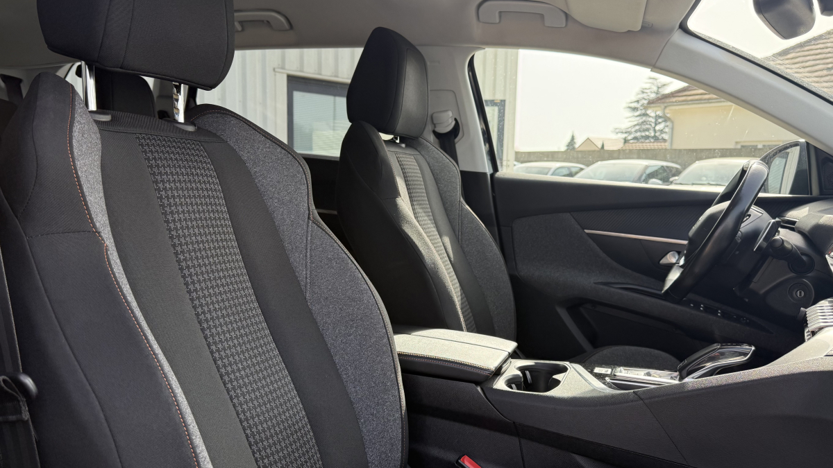Peugeot 5008 — 12
