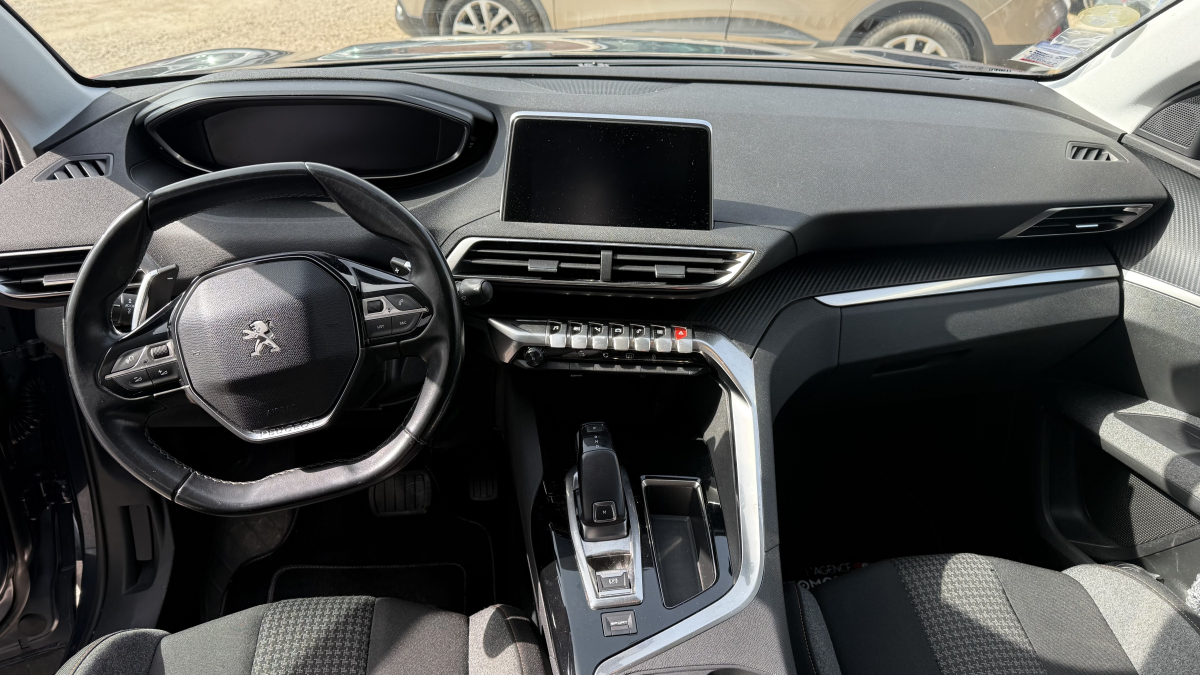 Peugeot 5008 — 10