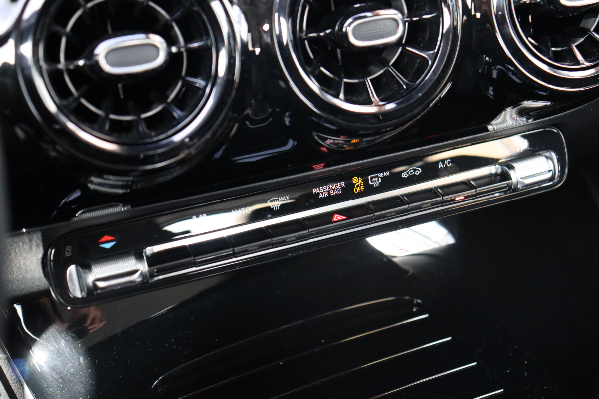 Mercedes Classe A — 23