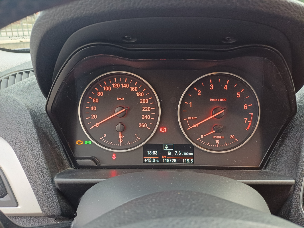 Bmw Série 1 — 11