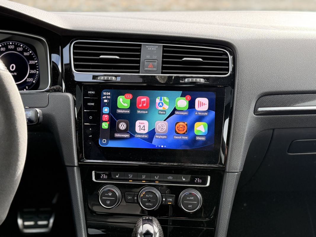 Volkswagen Golf — 17