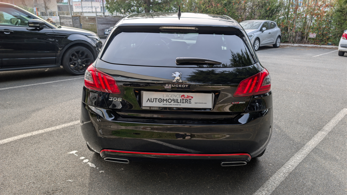 Peugeot 308 — 6