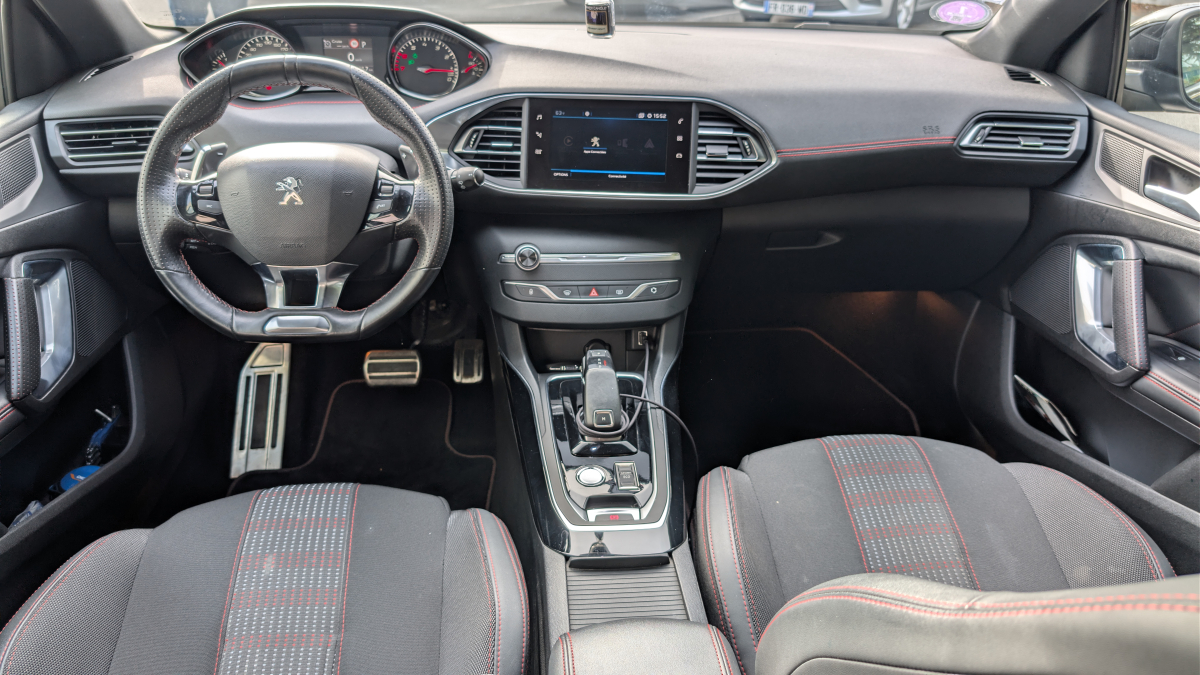 Peugeot 308 — 15