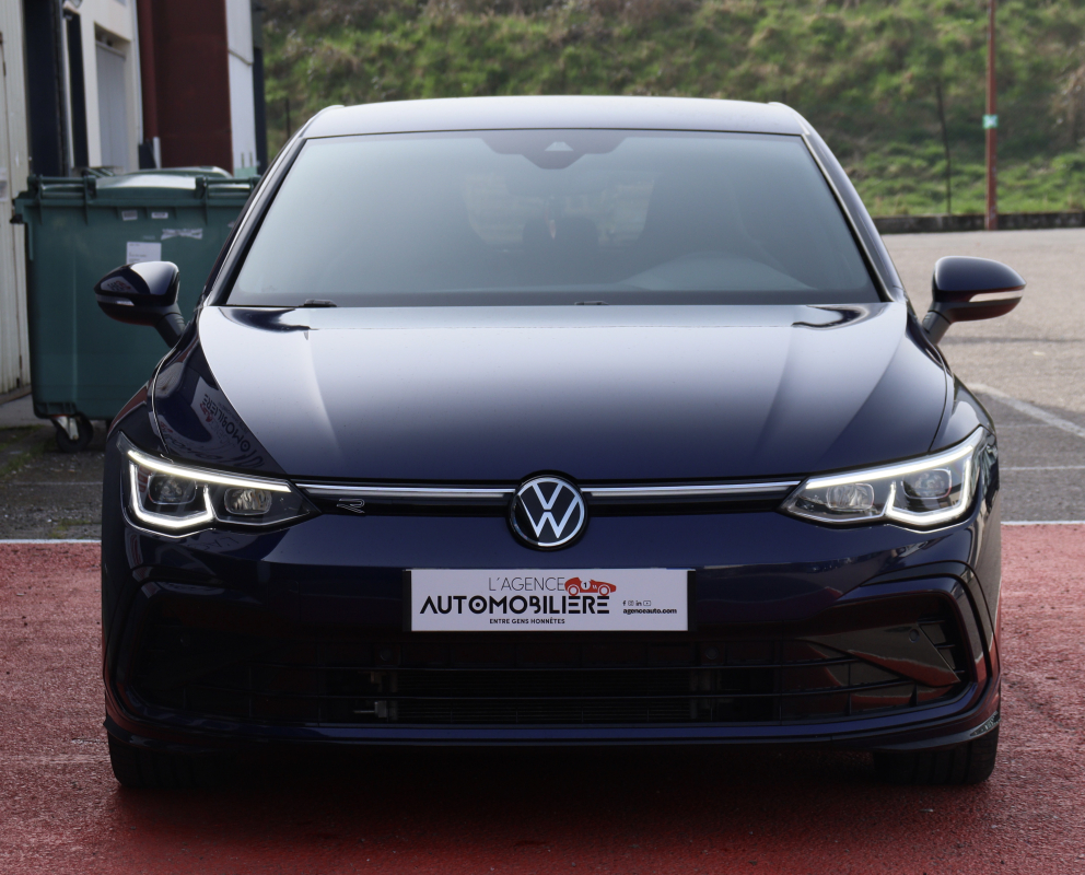 Volkswagen Golf — 3