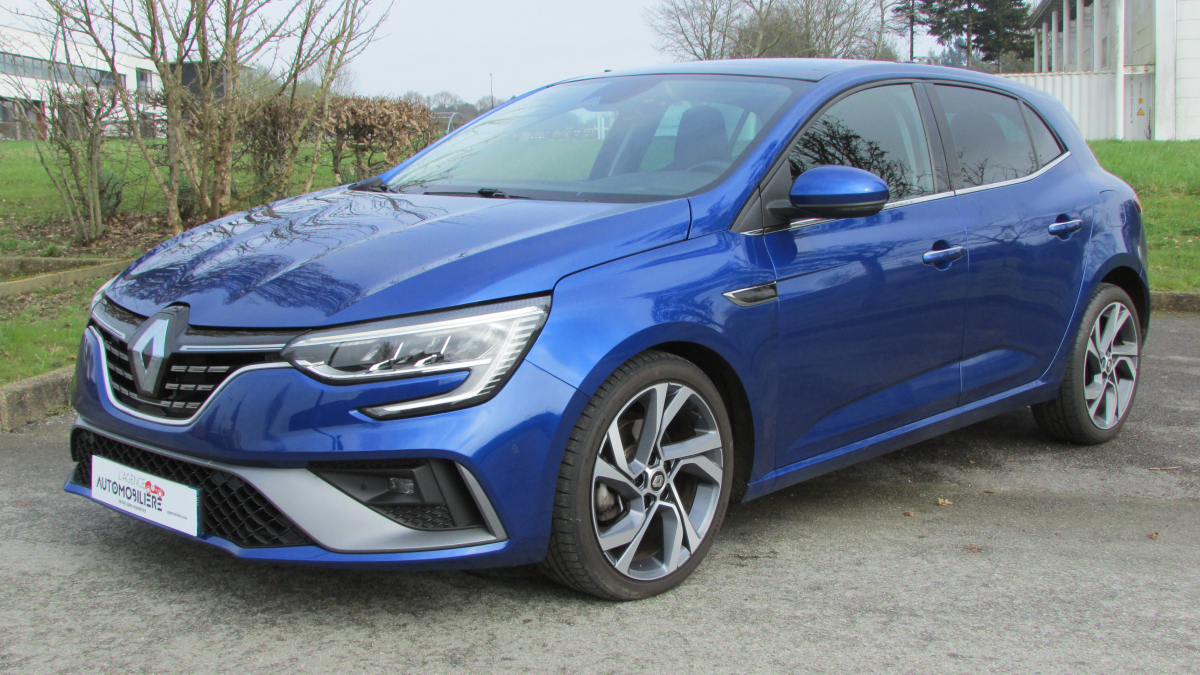 Renault Megane — 3