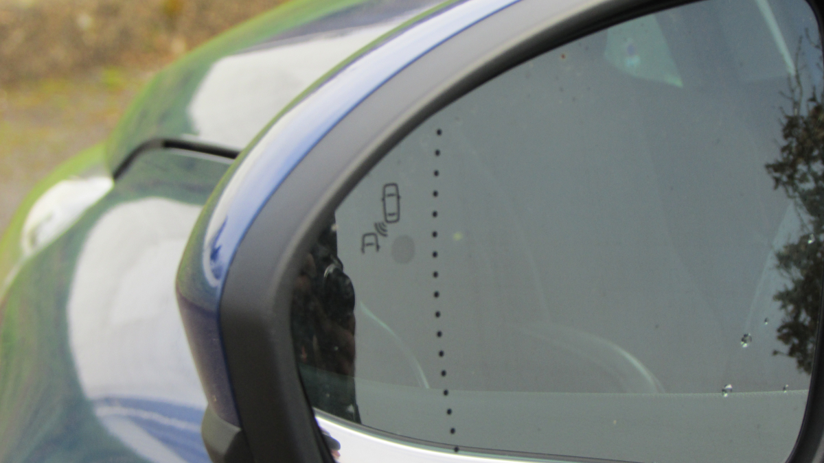 Renault Megane — 28