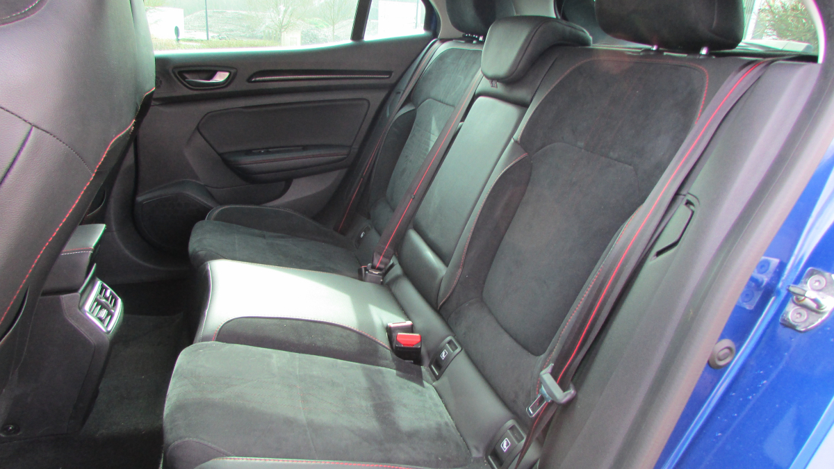 Renault Megane — 16