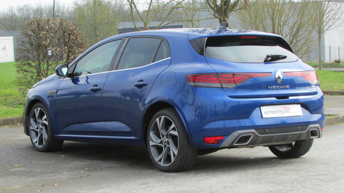 Renault Megane — 4