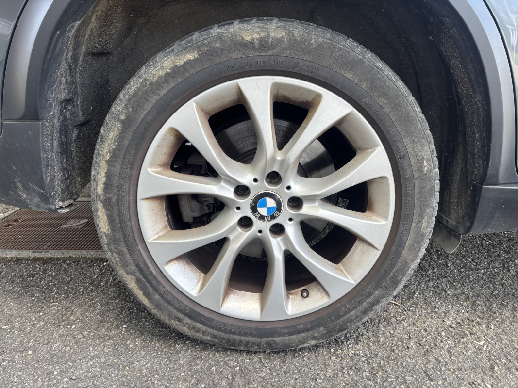 Bmw X5 — 25