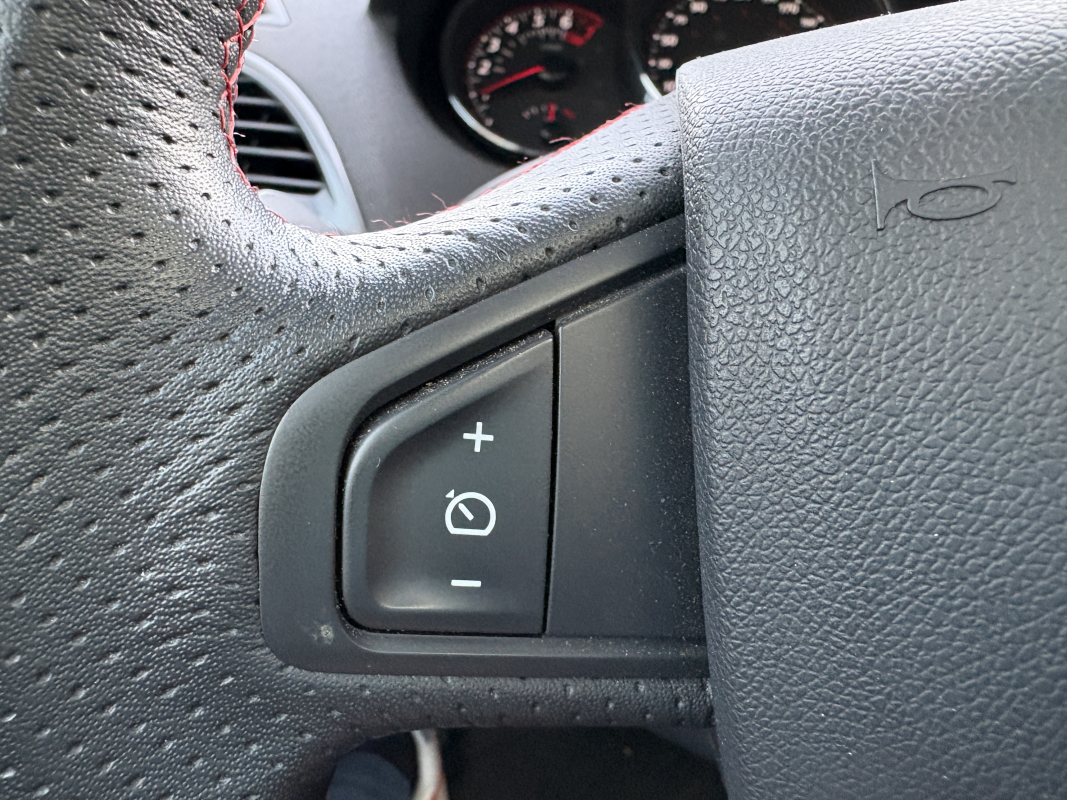 Renault Megane Estate — 27