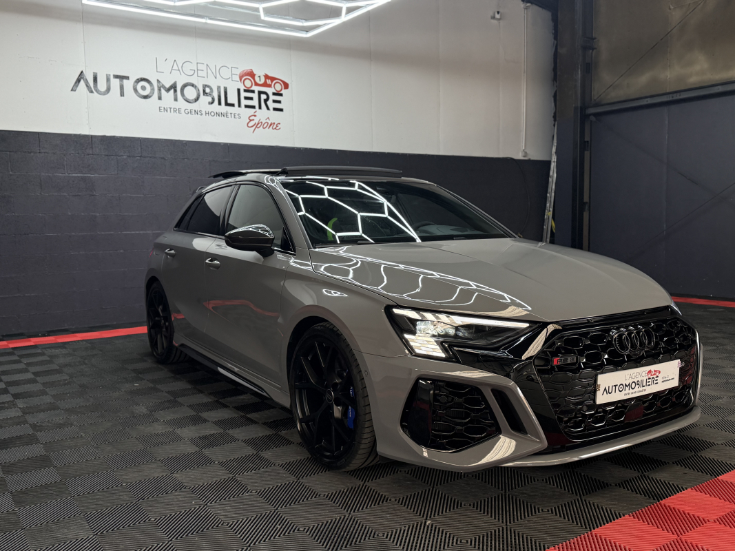 Audi RS3 — 3