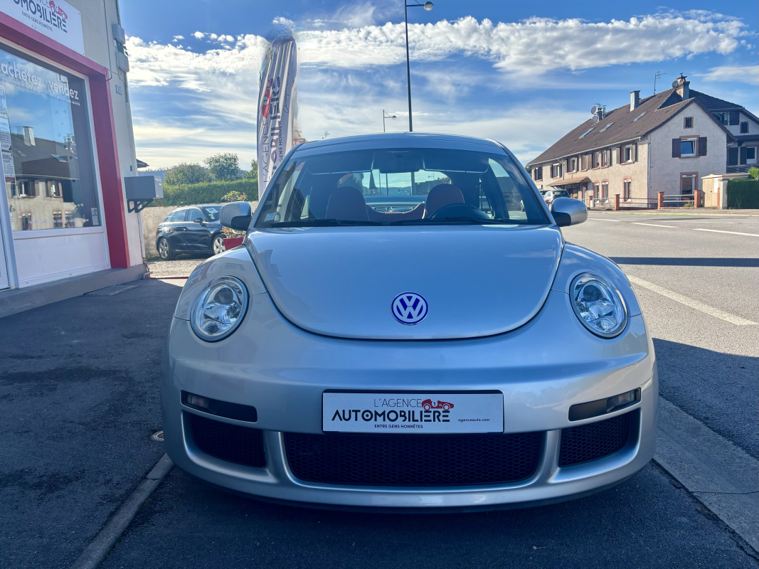 Volkswagen New beetle — 2