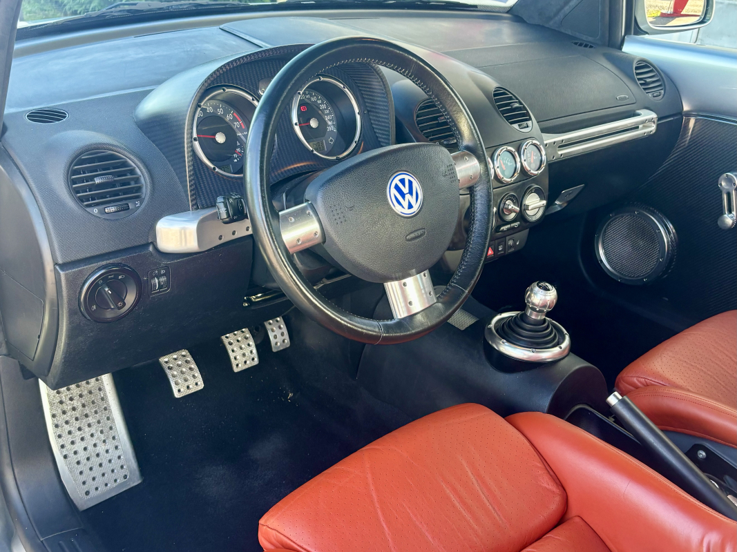 Volkswagen New beetle — 11