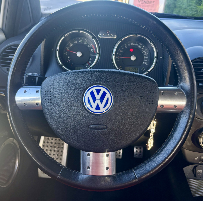 Volkswagen New beetle — 32