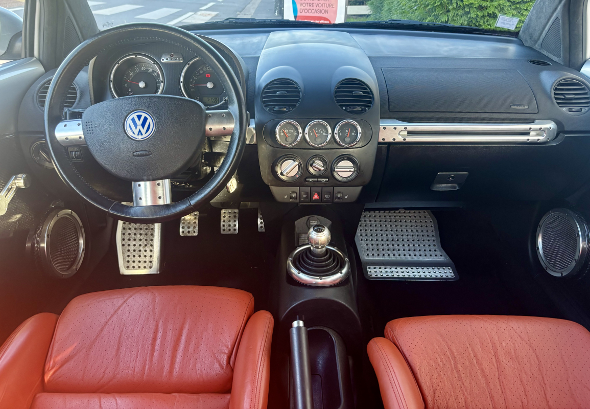 Volkswagen New beetle — 14