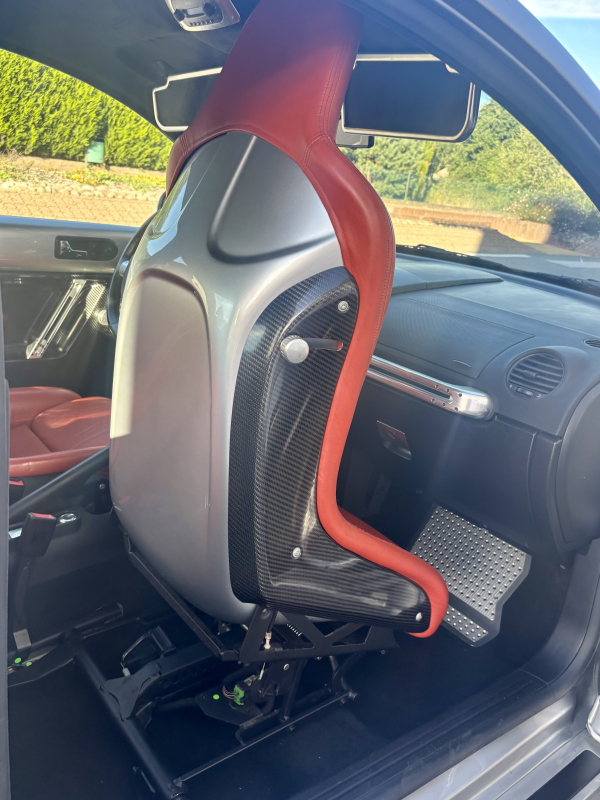 Volkswagen New beetle — 22