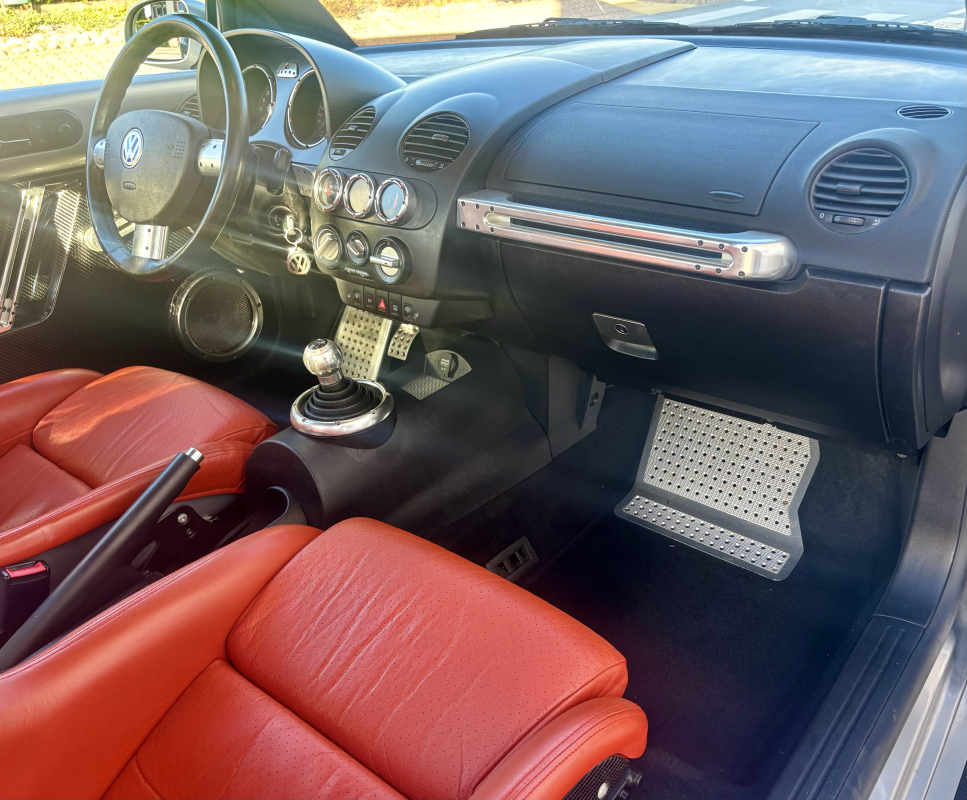 Volkswagen New beetle — 15