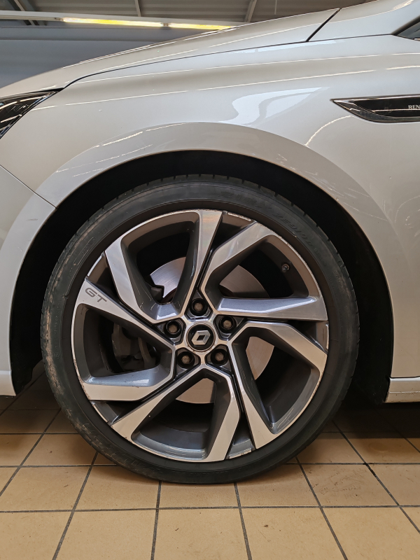 Renault Megane — 23