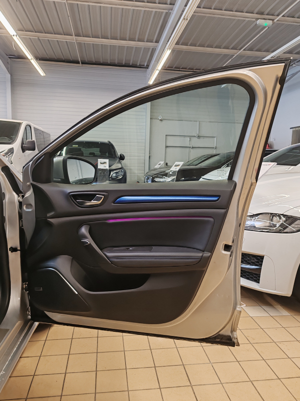 Renault Megane — 27