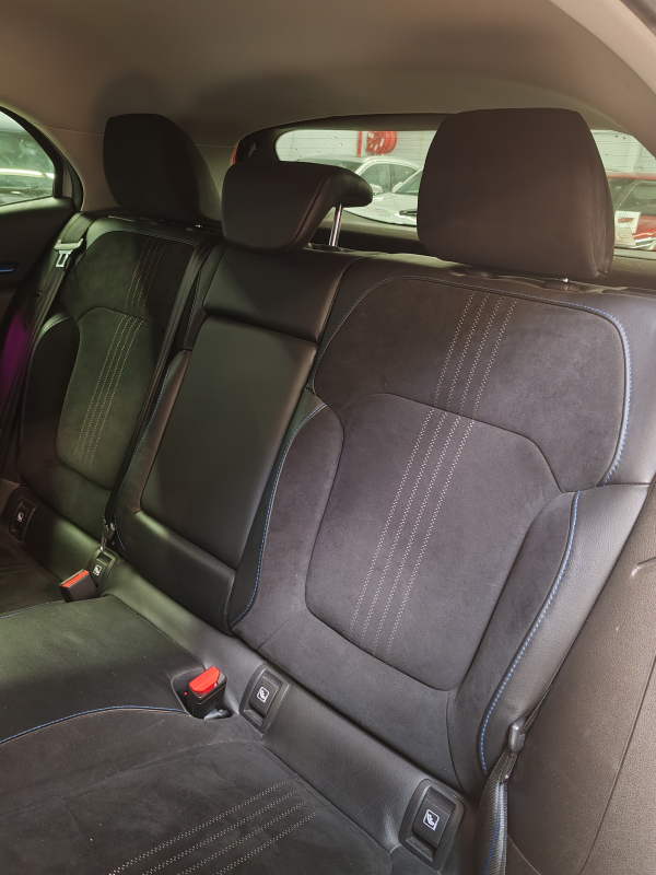 Renault Megane — 22