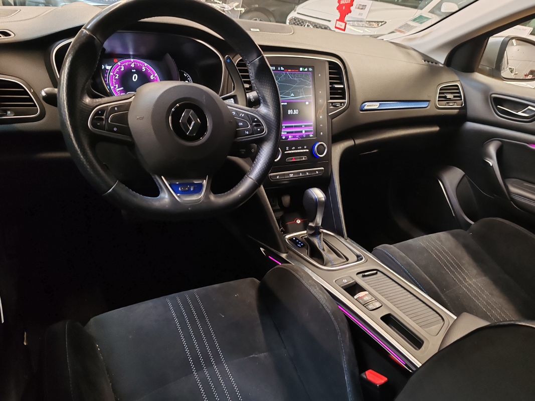 Renault Megane — 14