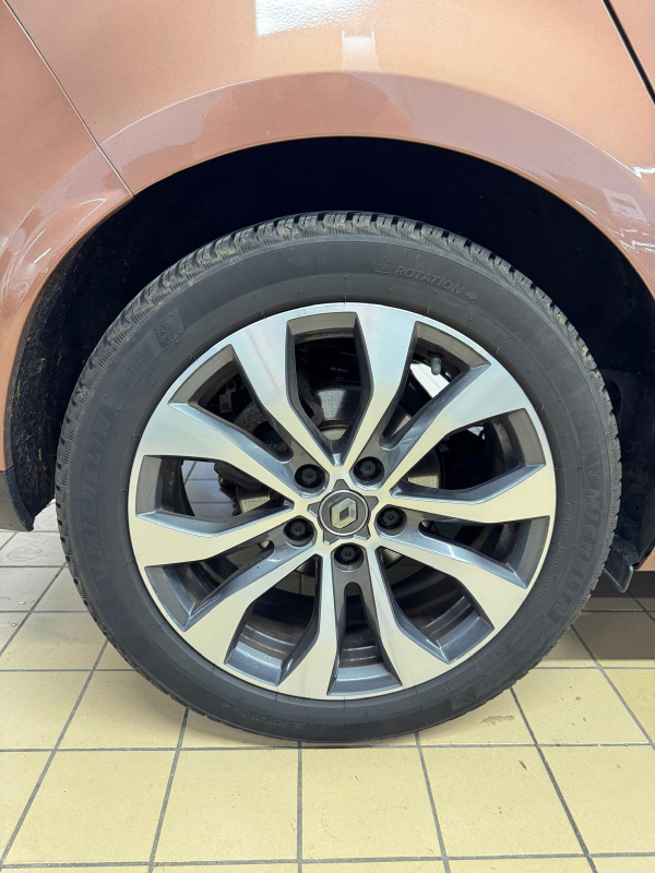 Renault Megane — 38