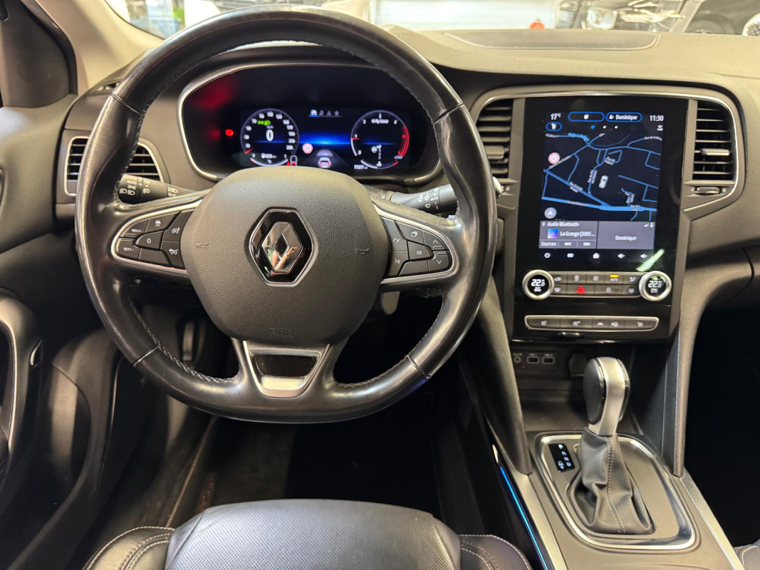 Renault Megane — 13