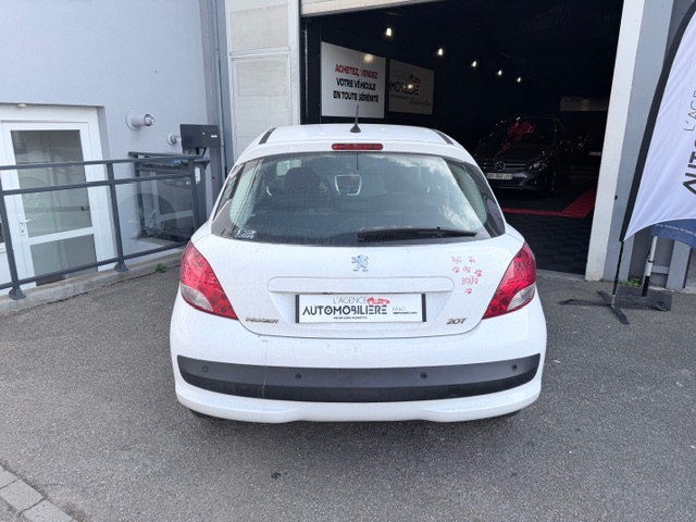 Peugeot 207 — 20