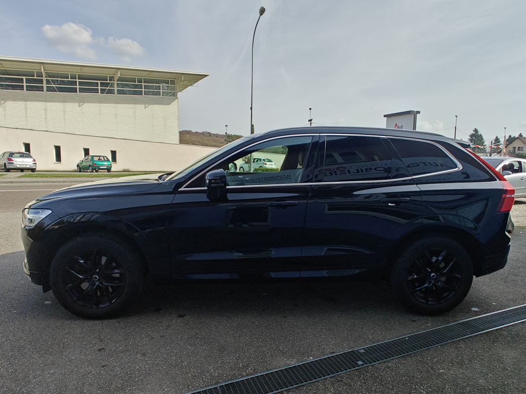 Volvo XC60 — 4