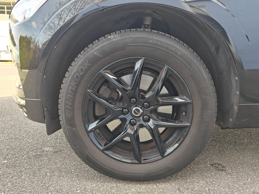 Volvo XC60 — 9