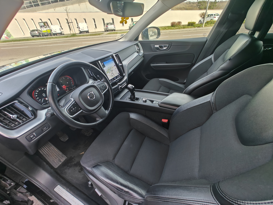 Volvo XC60 — 11