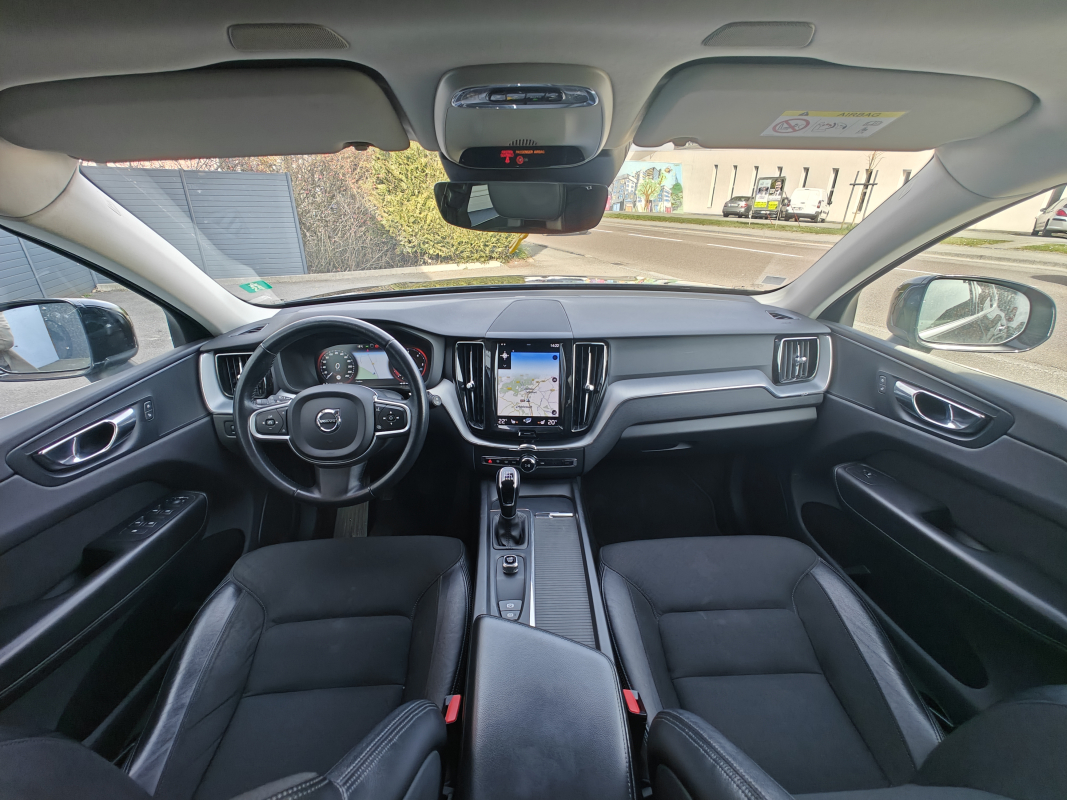 Volvo XC60 — 18