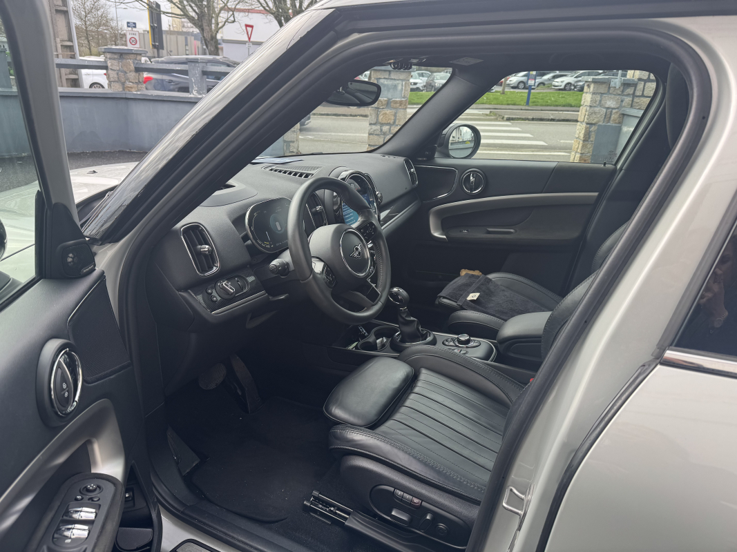 Mini Countryman — 8