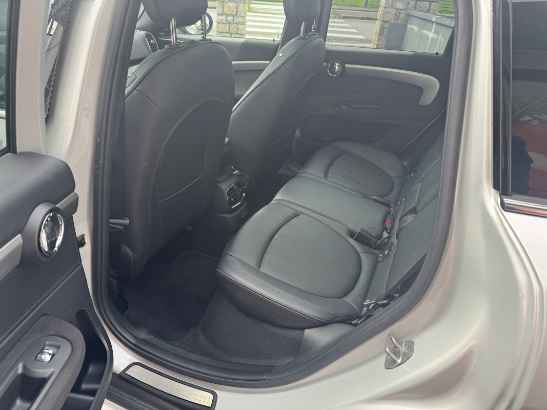 Mini Countryman — 10